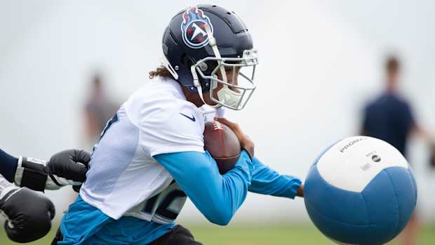 Tennessee Titans wide receiver Josh Reynolds (18) runs through drills during practice at Saint Thomas Sports Park Thursday, June 10, 2021 in Nashville, Tenn.